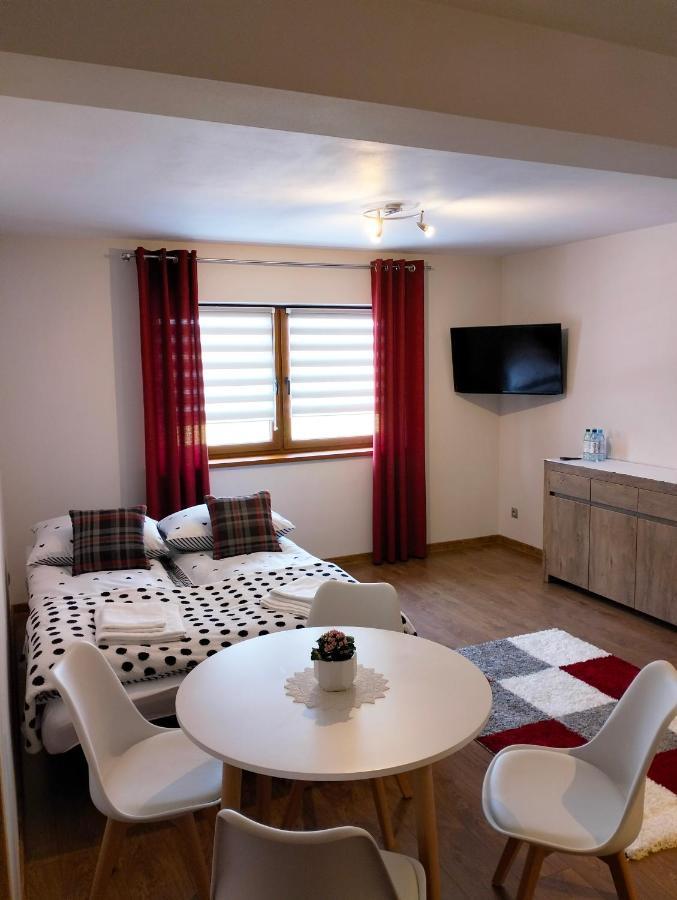 Debowy Apartamenty/pokoje