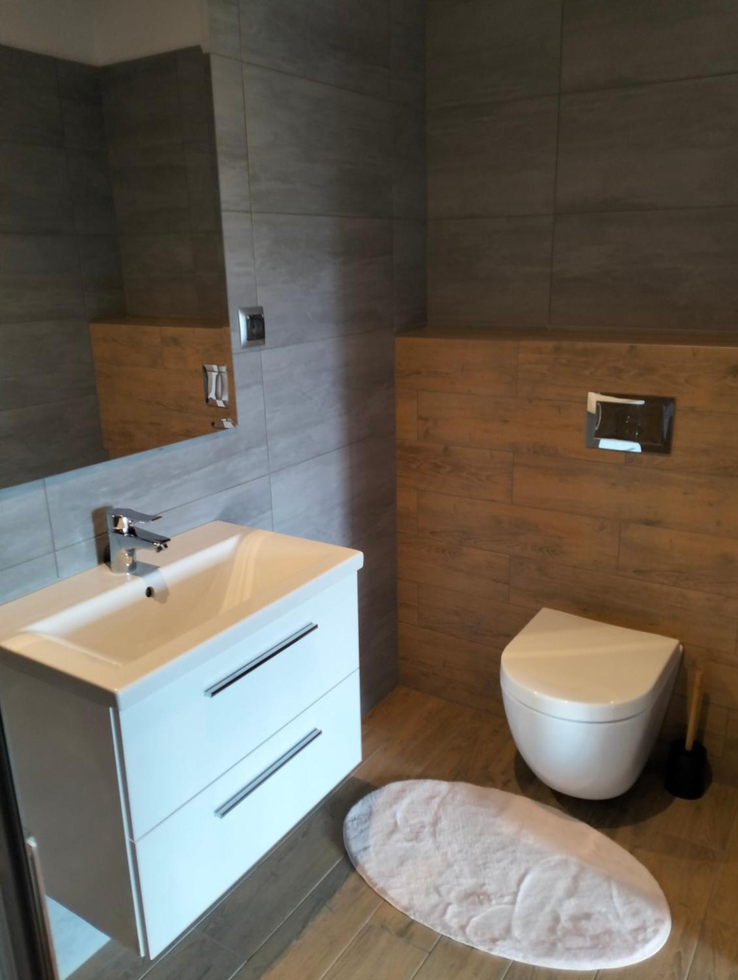 Debowy Apartamenty/pokoje *